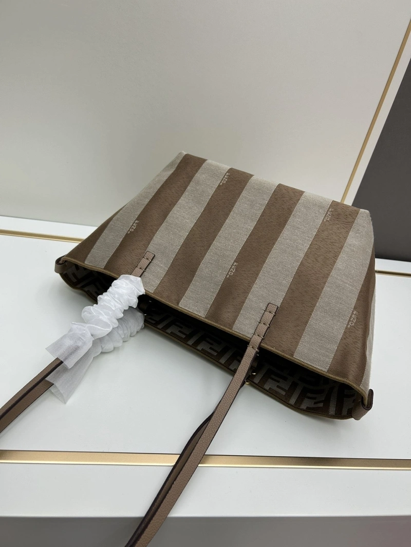 F**di shopping bags 4224-0952
