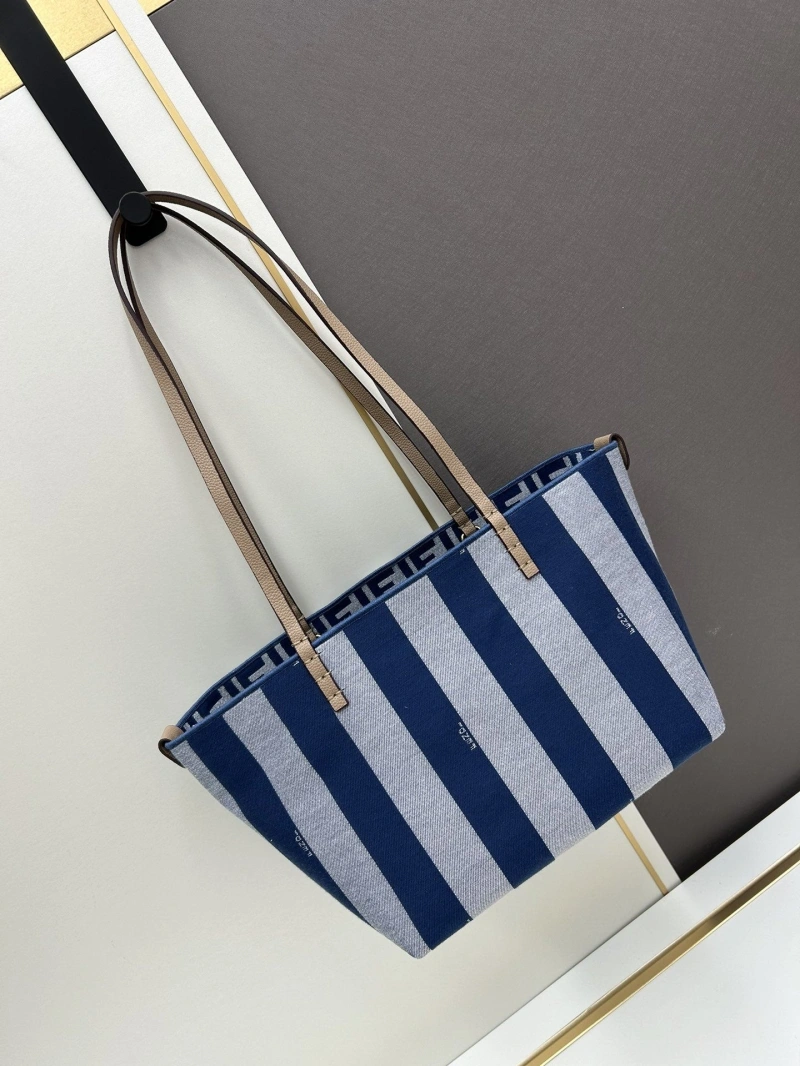 F**di shopping bags 4224-0953