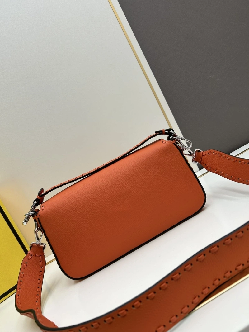 F**di baguette bags 4224-0979
