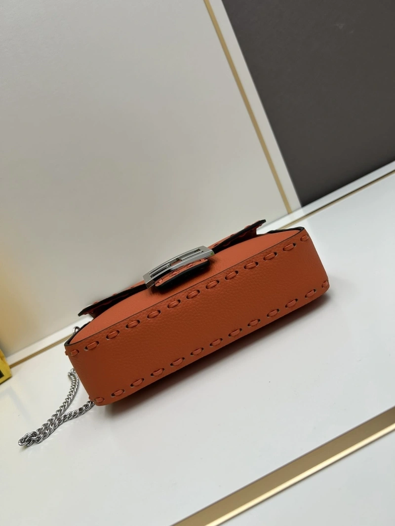 F**di baguette bags 4224-0988
