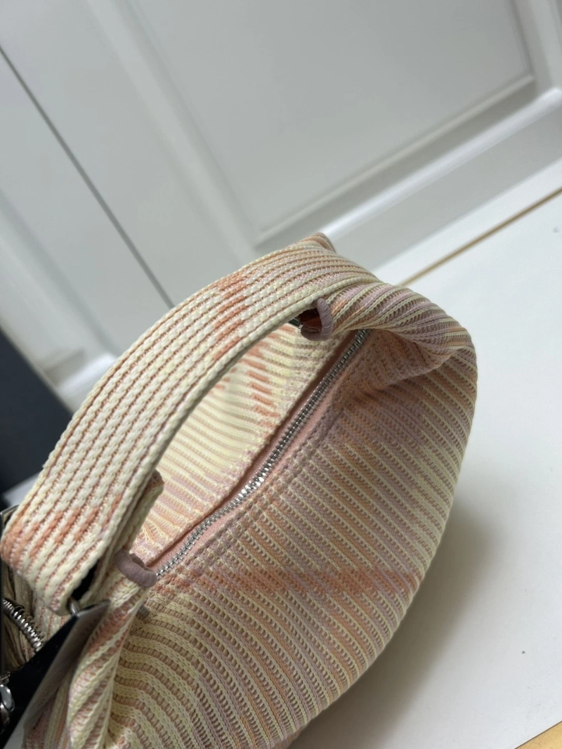 Bv*b*rry top handle bags 4224-1104