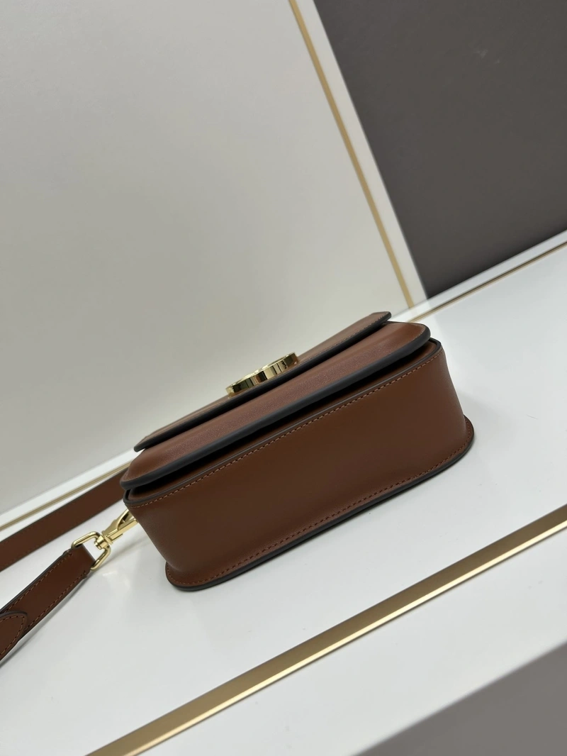 Bv*b*rry satchel bags 4224-1203