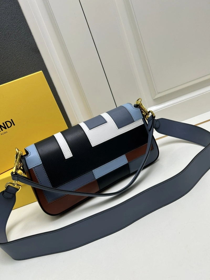 F**di baguette bags 4224-1292