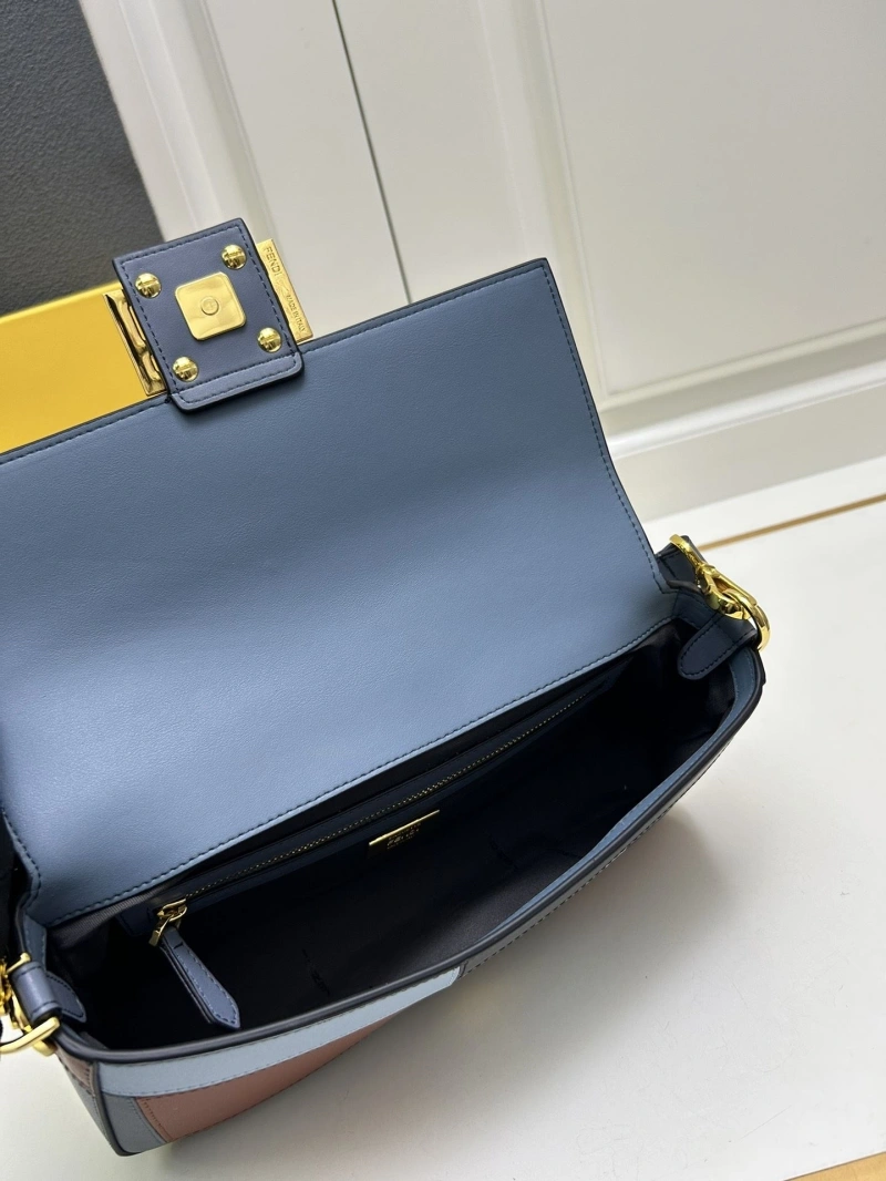 F**di baguette bags 4224-1292