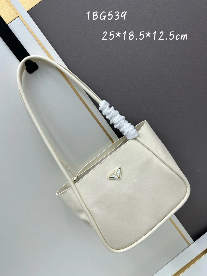 Pra*a shopping bags 4224-1320