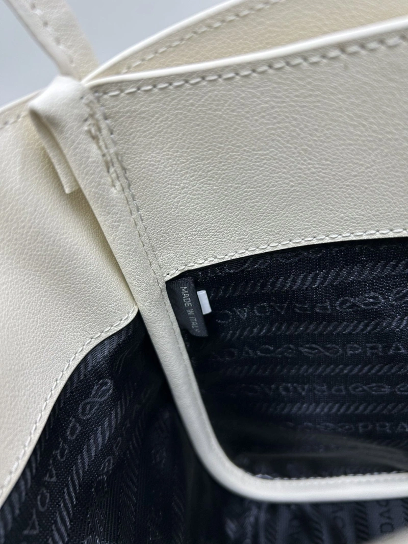Pra*a shopping bags 4224-1320