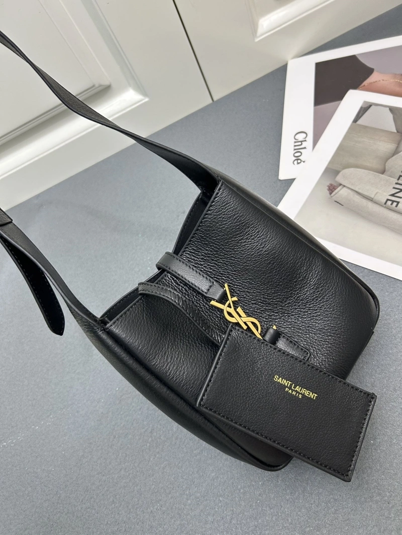 Y51 top handle bags 4224-1523