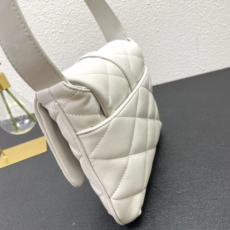 Y51 top handle bags 4224-1539