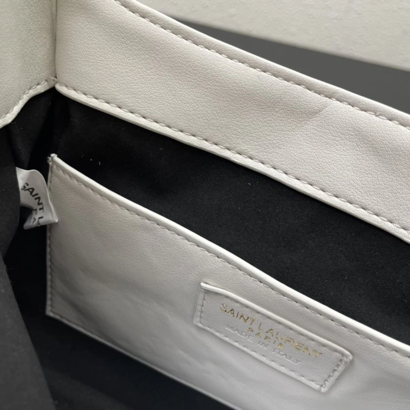 Y51 top handle bags 4224-1539