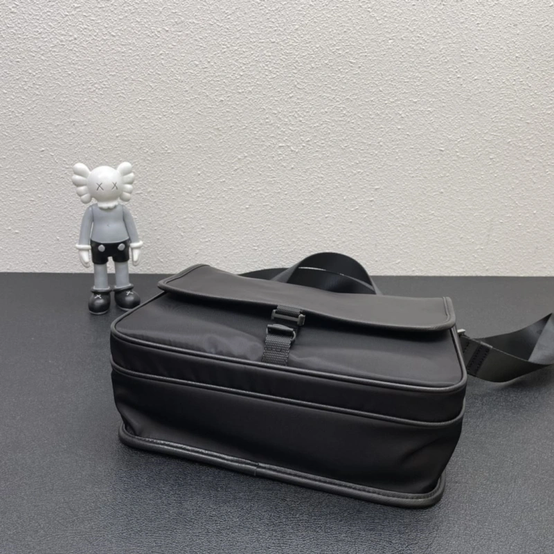 Pra*a satchel bags 4224-1589