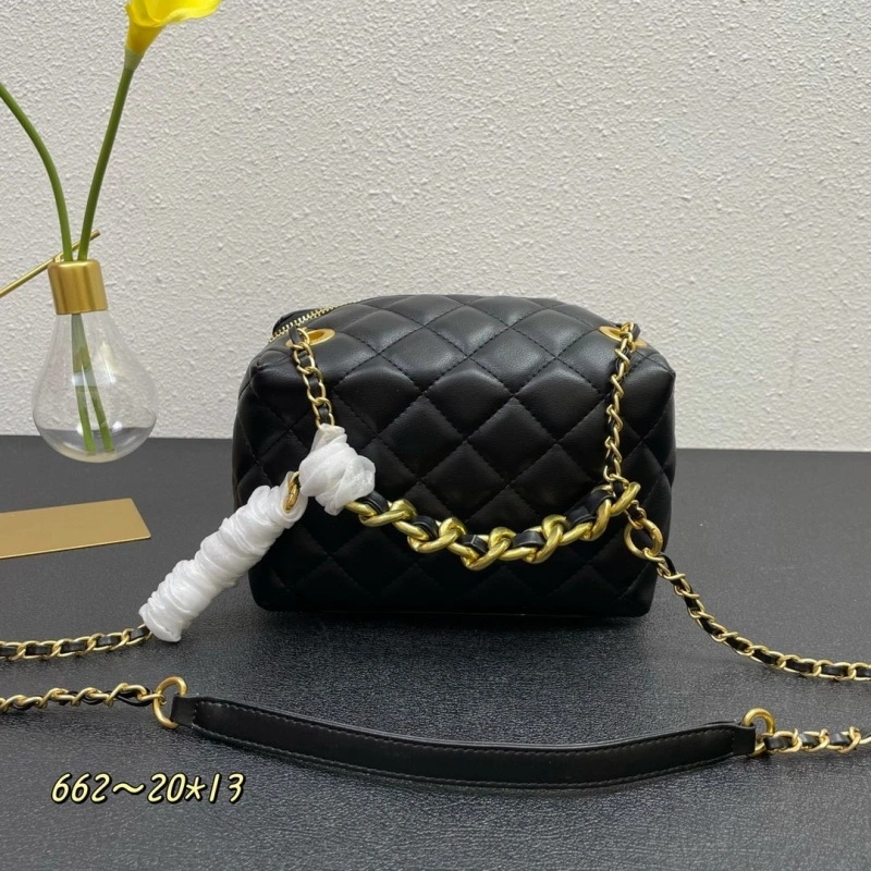 Ch**el cosmetic bags 4224-1699