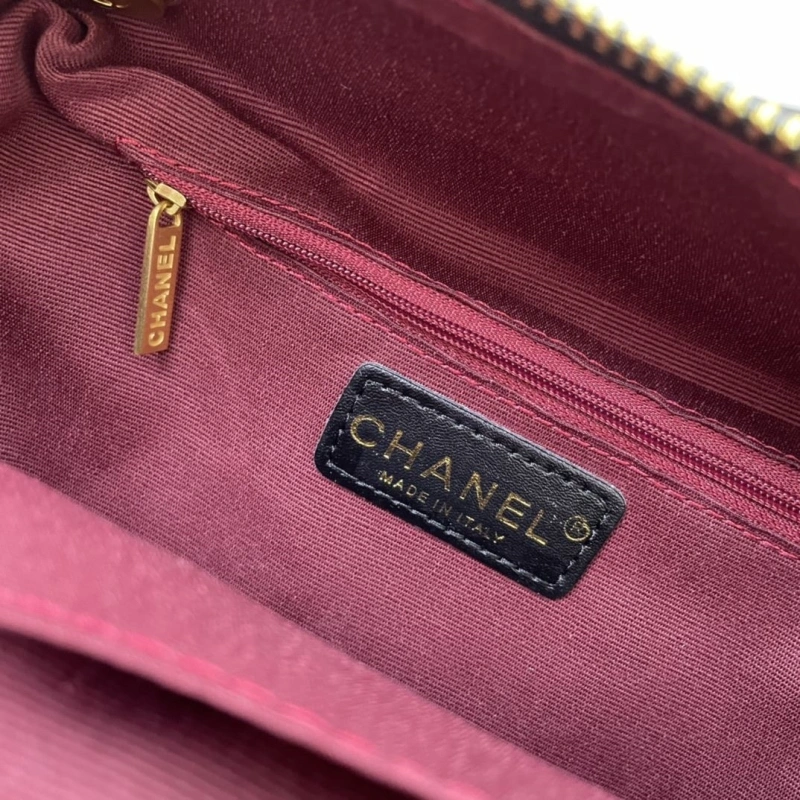 Ch**el cosmetic bags 4224-1699