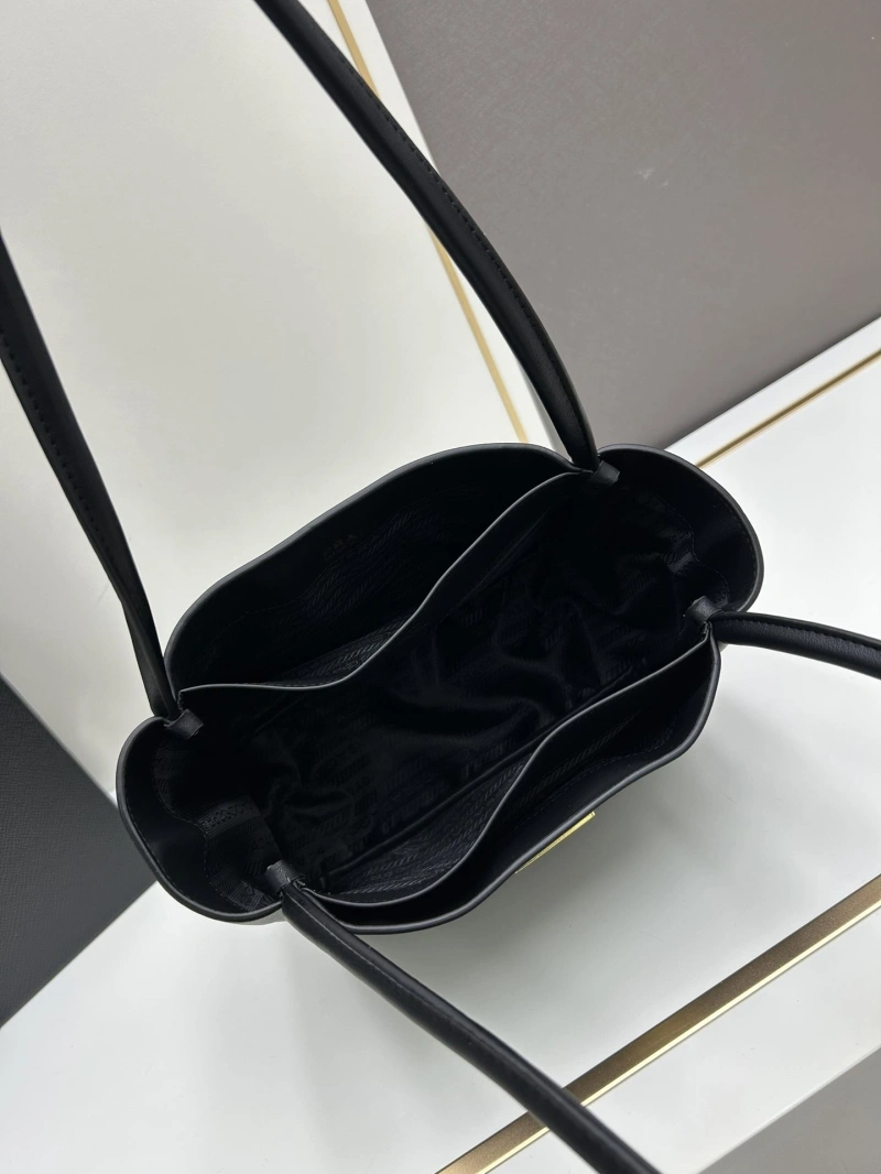 Pra*a top handle bags 4224-1711