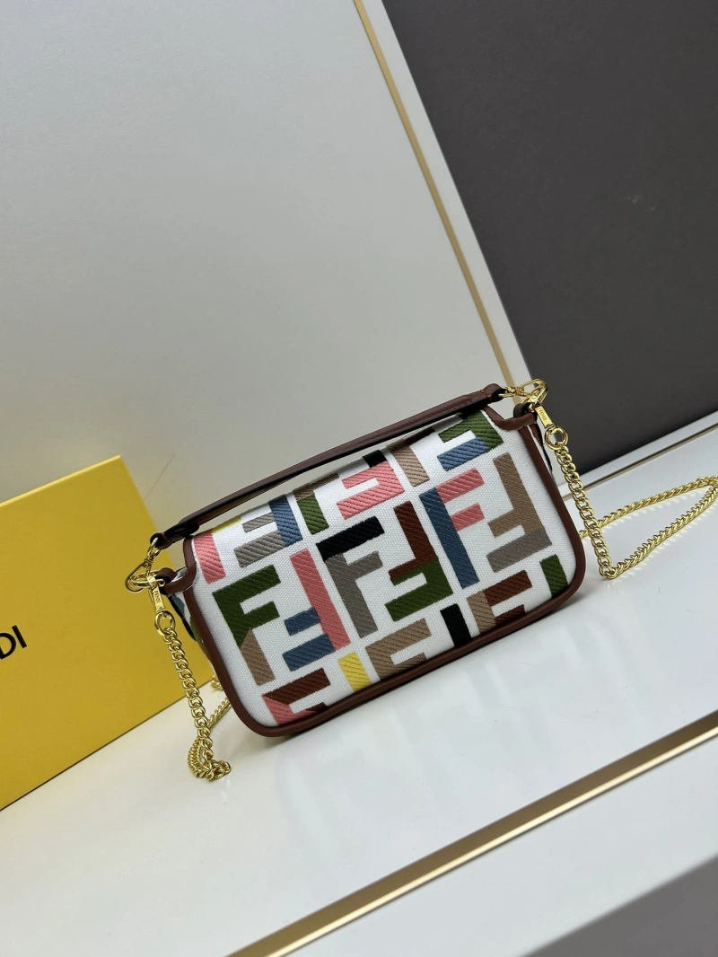 F**di baguette bags 4224-1723