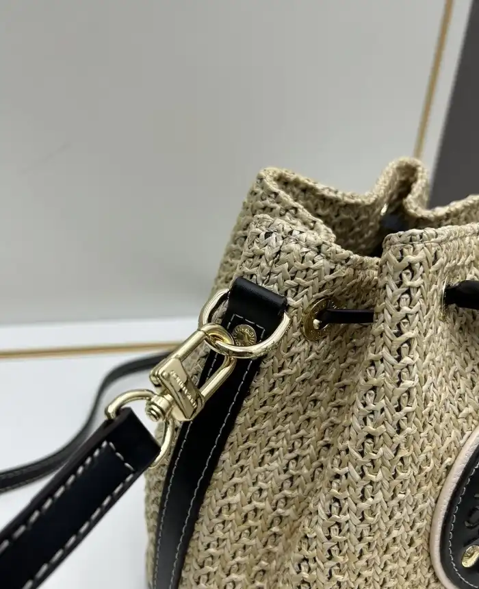 LV Bucket Bags 4224-1802