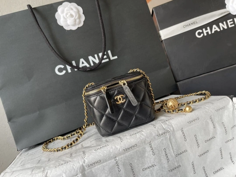 Ch**el cosmetic bags 4224-1923