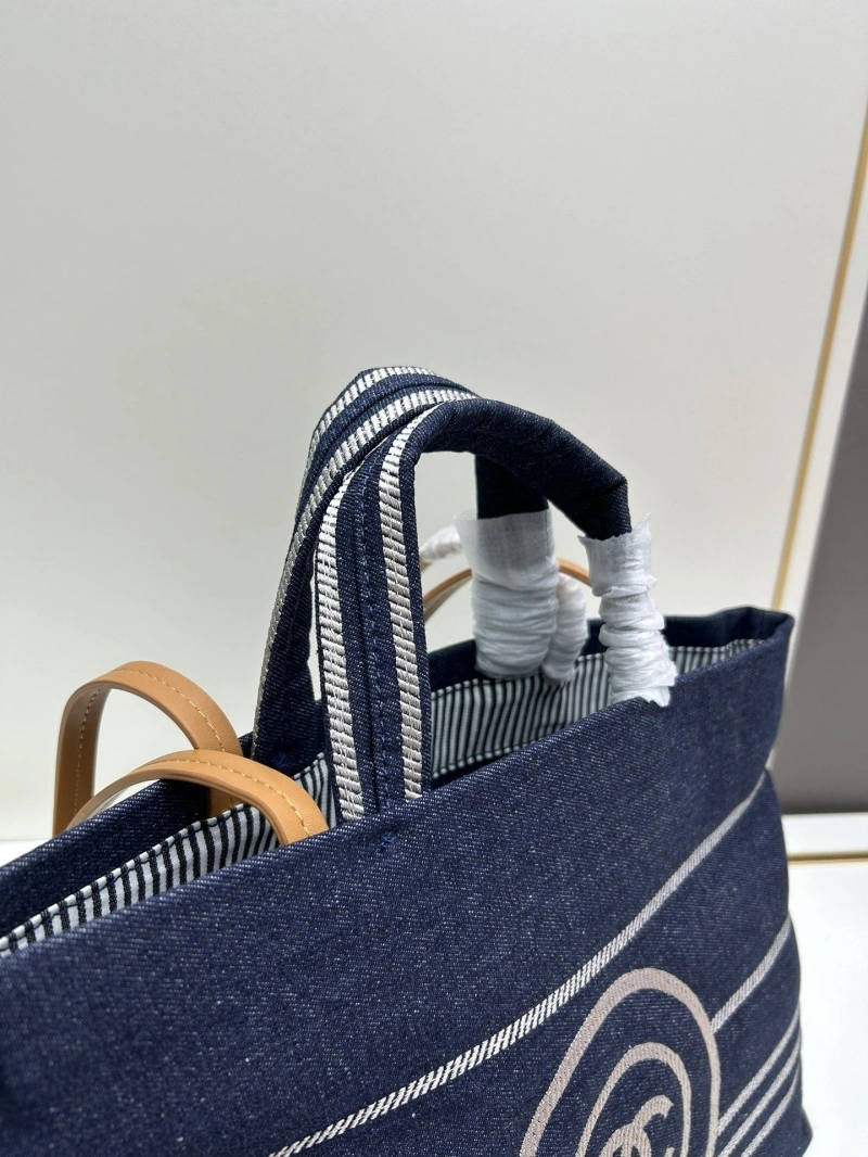 Ch**el shopping bags 4224-1937