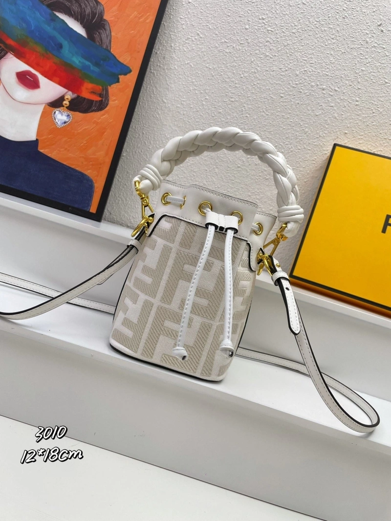 F**di bucket bags 4224-2028
