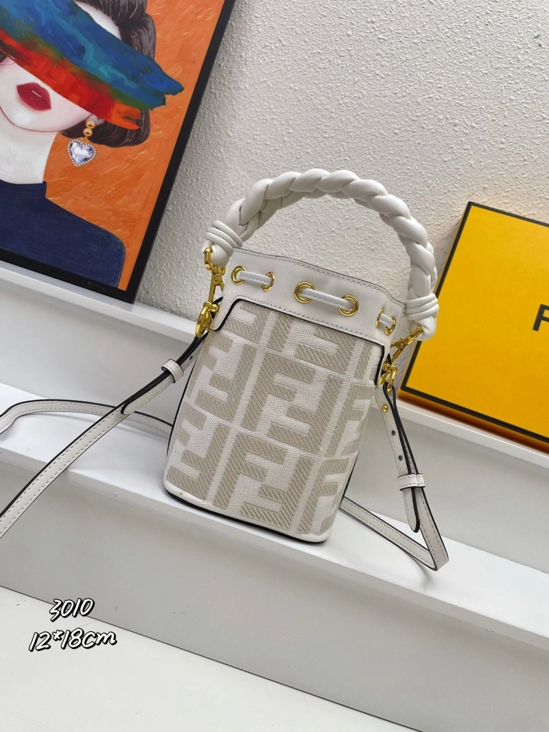 F**di bucket bags 4224-2028