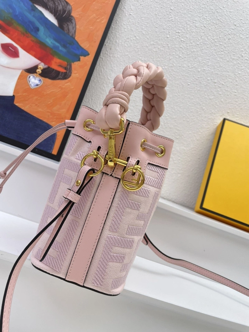 F**di bucket bags 4224-2029