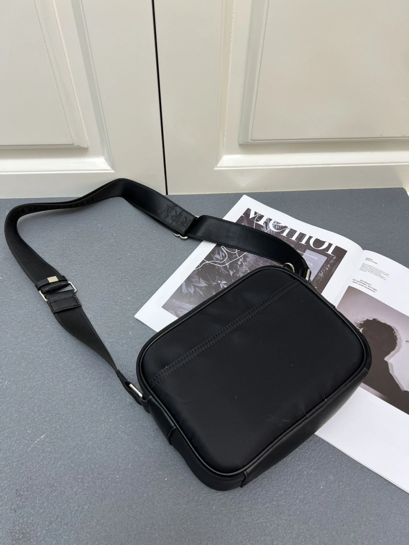 Bv*b*rry satchel bags 4224-2070