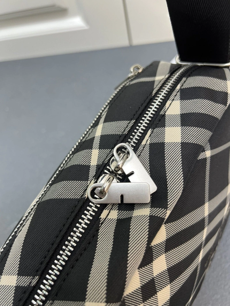 Bv*b*rry satchel bags 4224-2076