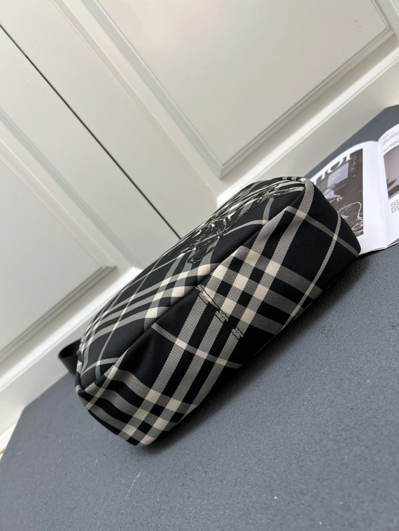 Bv*b*rry satchel bags 4224-2076
