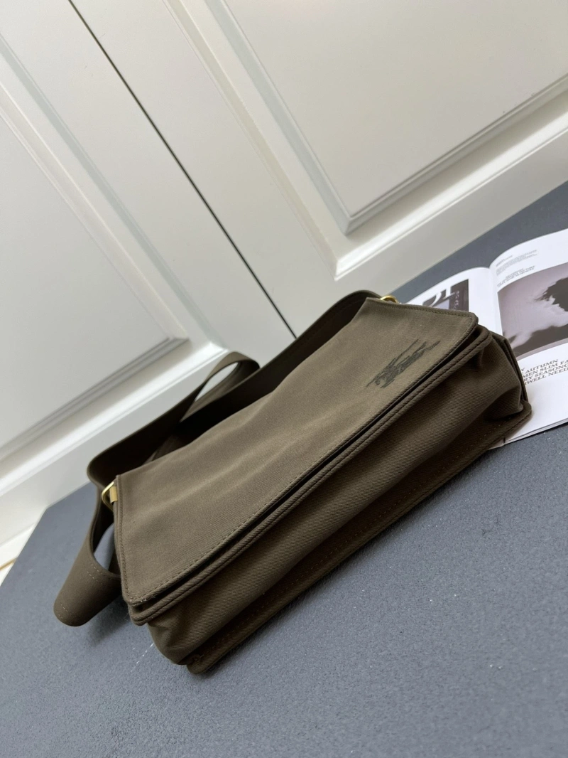 Bv*b*rry satchel bags 4224-2077