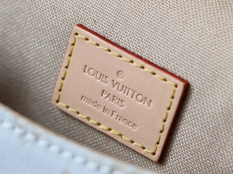 LV Satchel bags 4233A-0316
