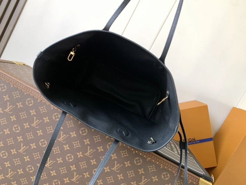 LV Shopping Bags 4233A-0821