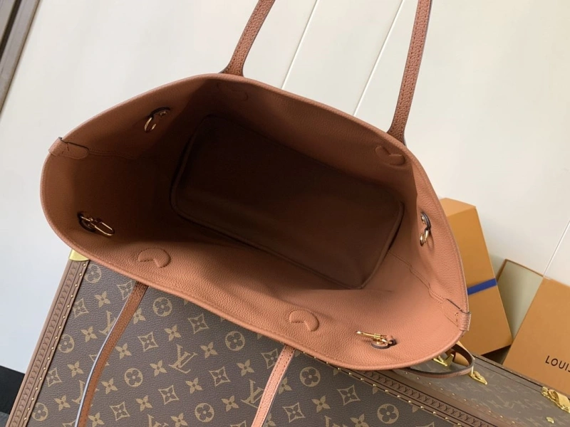 LV Shopping Bags 4233A-0822