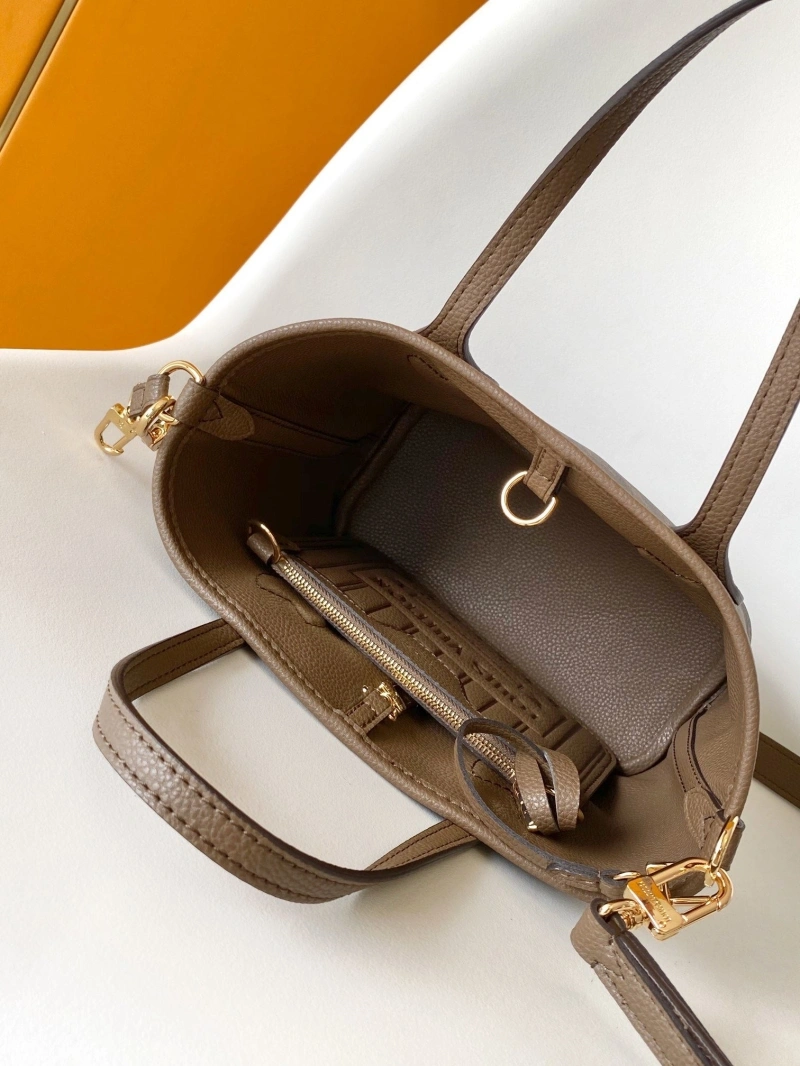 LV Shopping Bags 4233A-0854