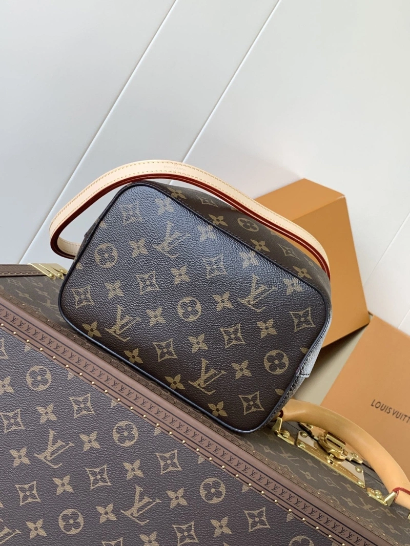 LV Bucket Bags 4233A-0866