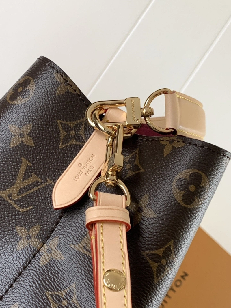 LV Bucket Bags 4233A-0866