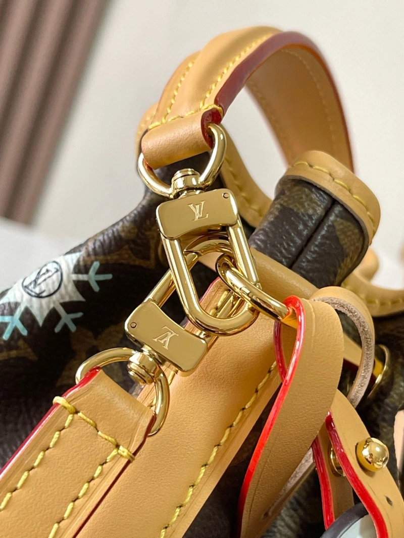 LV Bucket Bags 4233A-1170