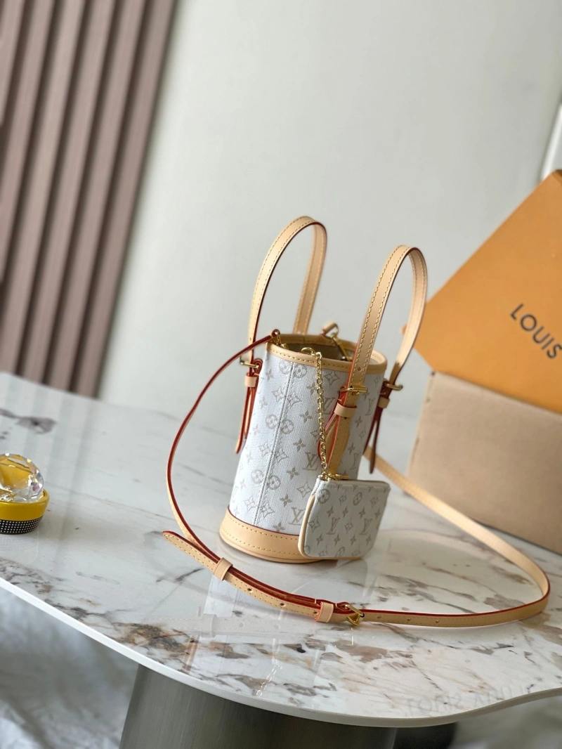 LV Bucket Bags 4233A-1200