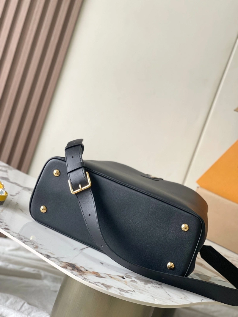 LV Capucines Bags 4233A-1203