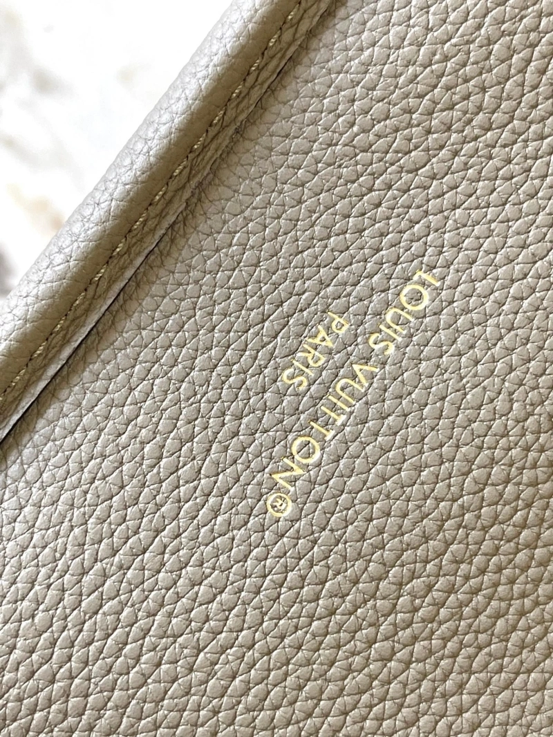 LV Shopping Bags 4233A-1212