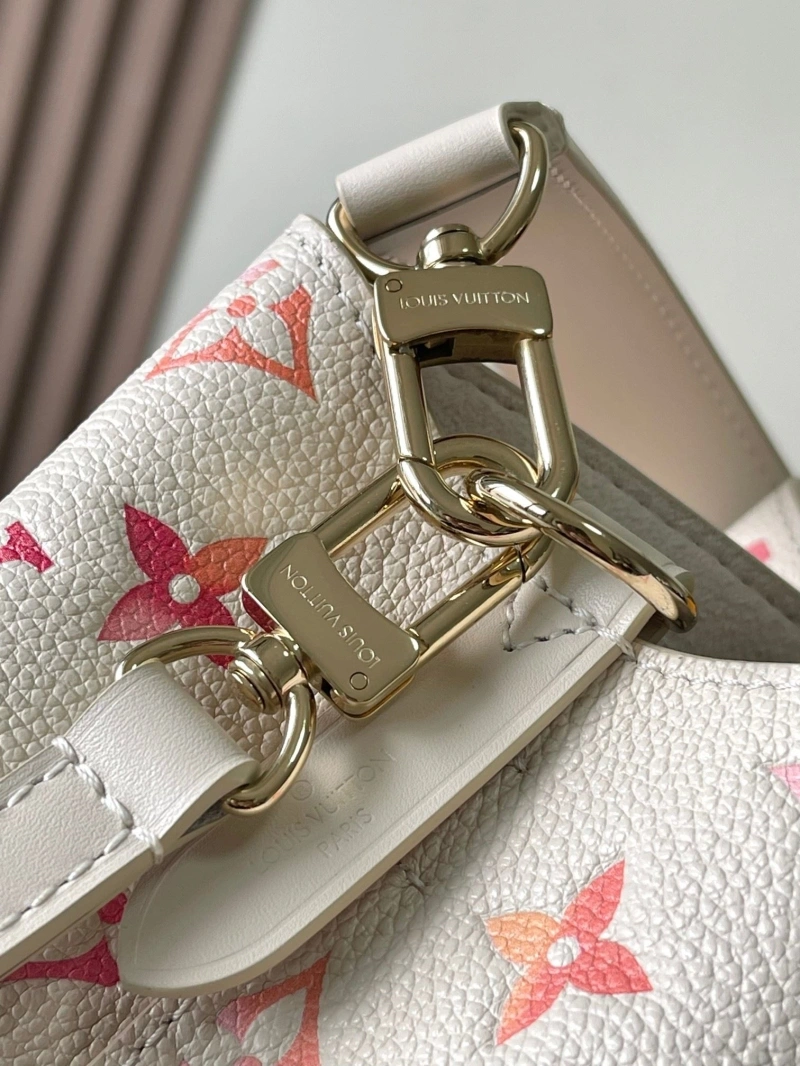 LV Bucket Bags 4233A-1217