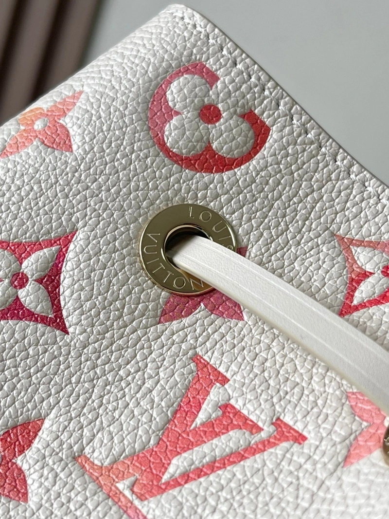 LV Bucket Bags 4233A-1217