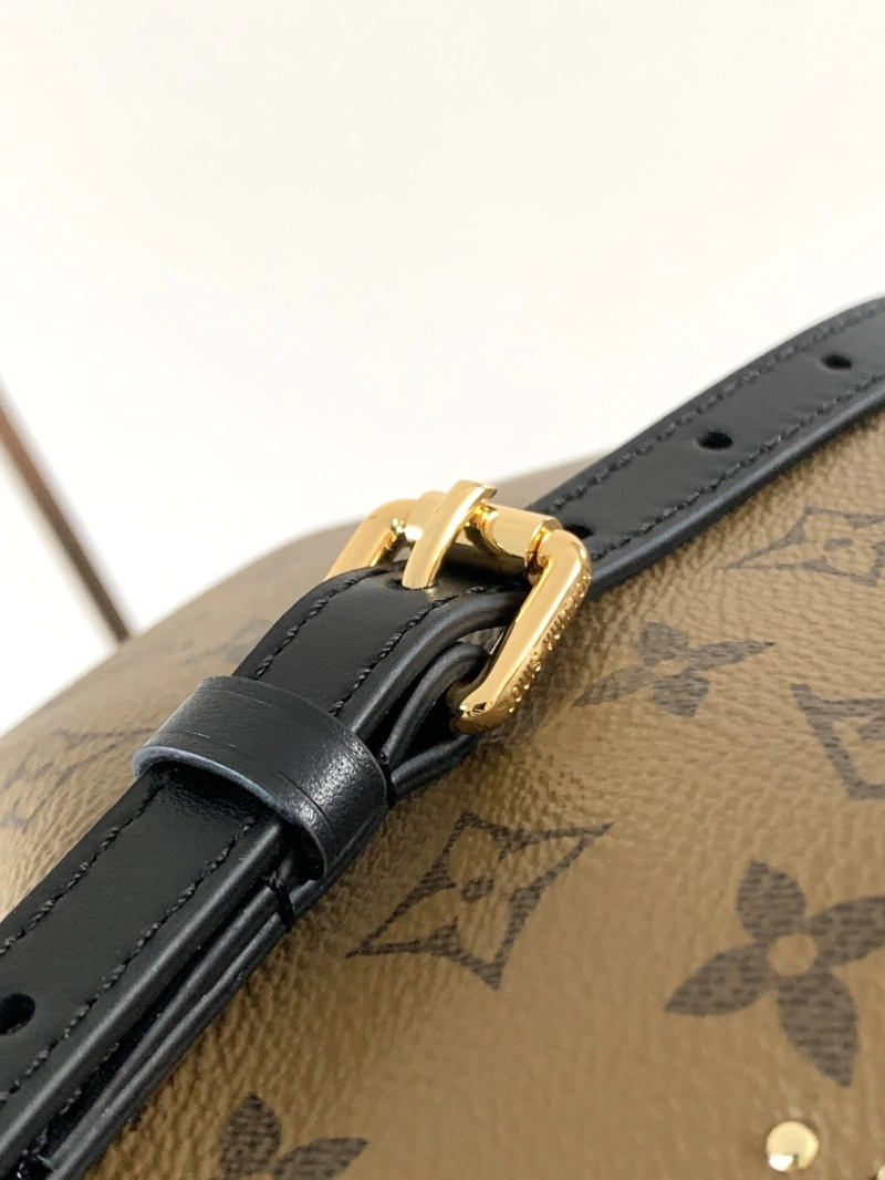 LV Bucket Bags 4233A-1298