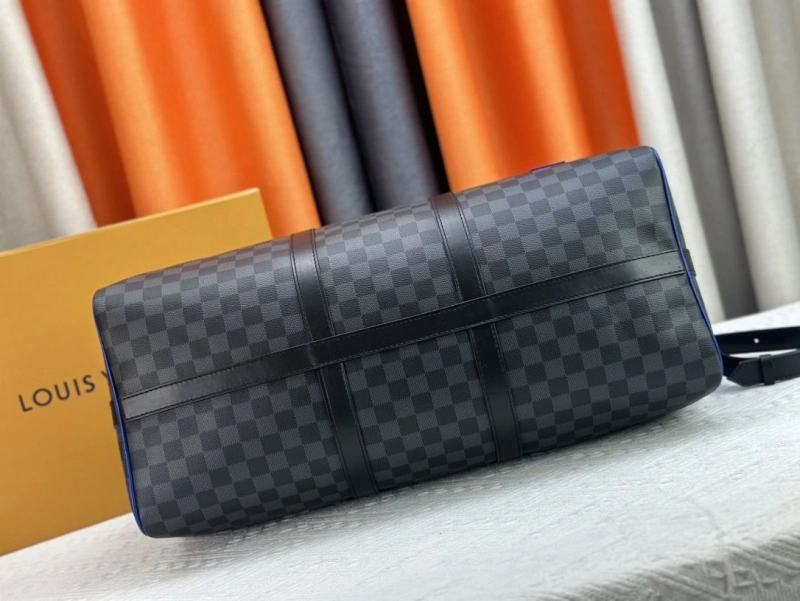 LV Travel Bags 4233A-1317