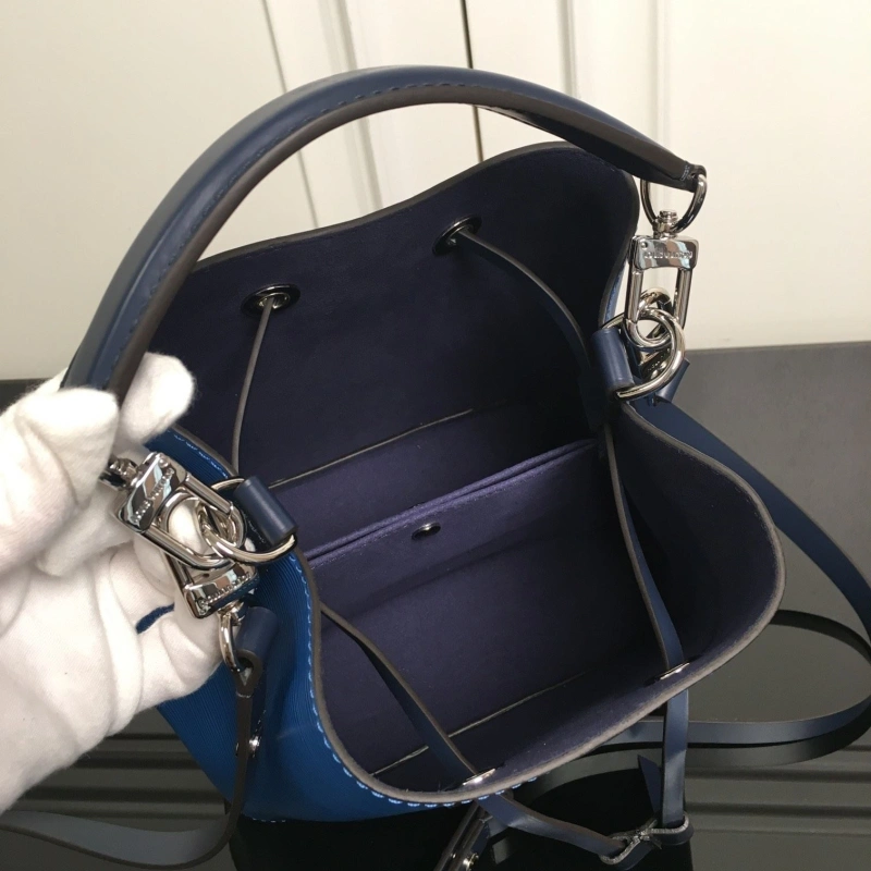 LV Bucket Bags 4233A-1411