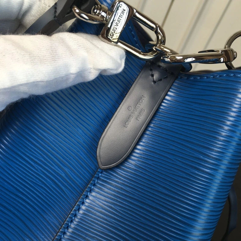 LV Bucket Bags 4233A-1411