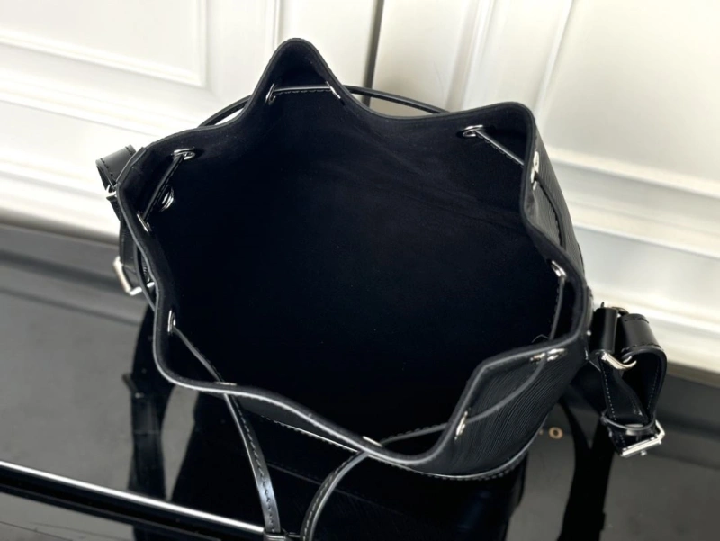 LV Bucket Bags 4233A-1477