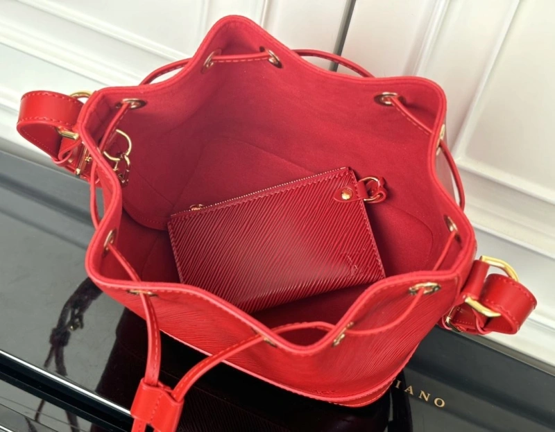 LV Bucket Bags 4233A-1479