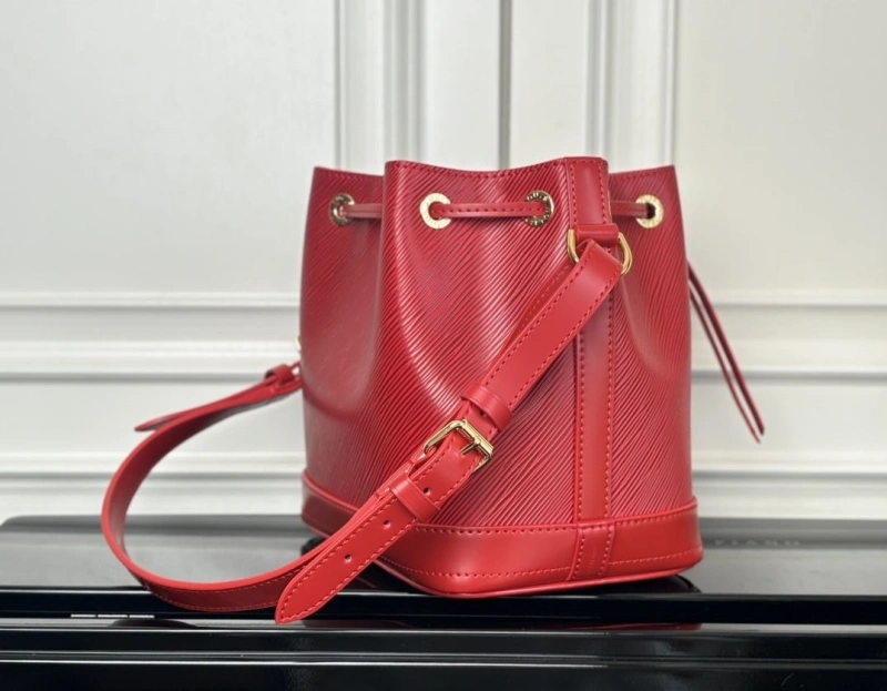 LV Bucket Bags 4233A-1479
