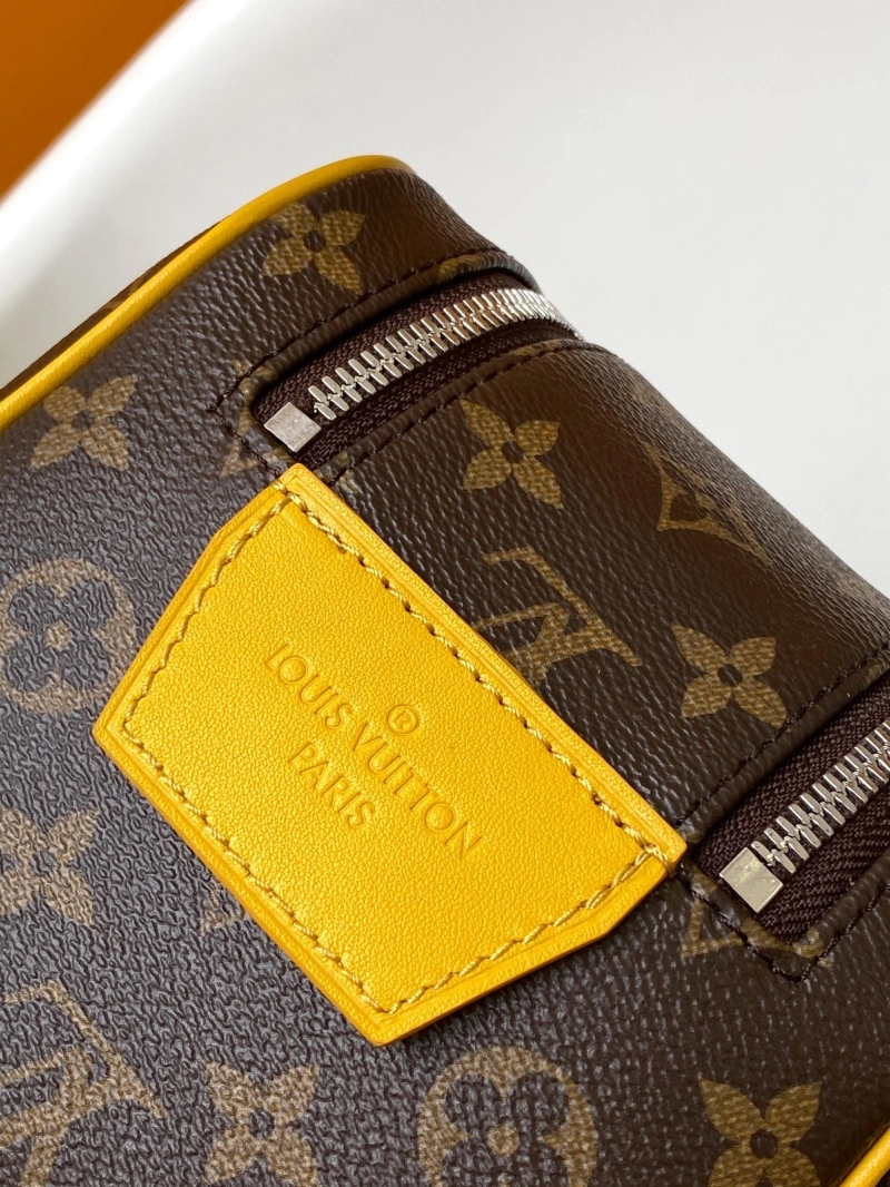 LV Cosmetic Bags 4233A-1565