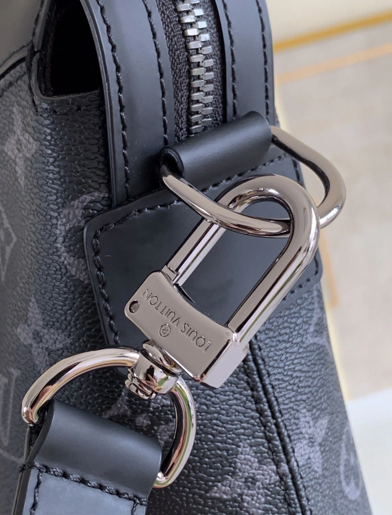 LV Mens Briefcases 4233A-1709