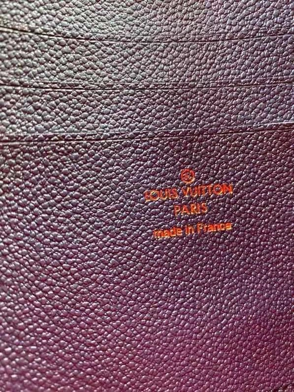 LV Clutch Bags 4233A-1977
